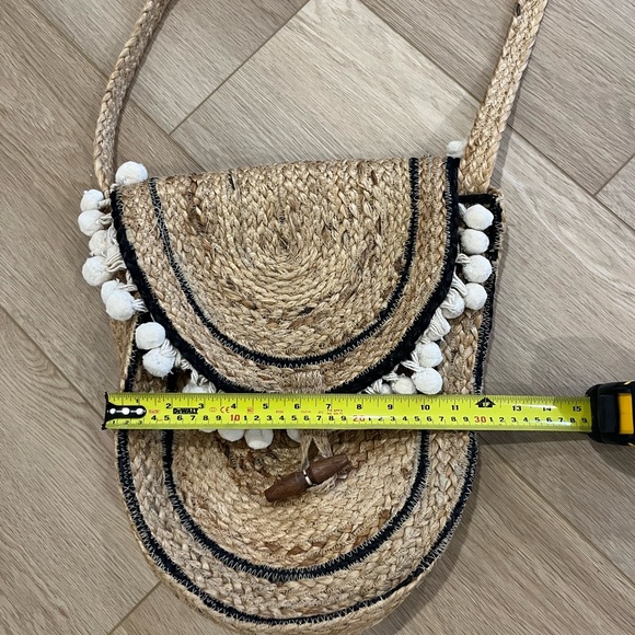 World Market Jute Beach Bag - Picture 9 of 11